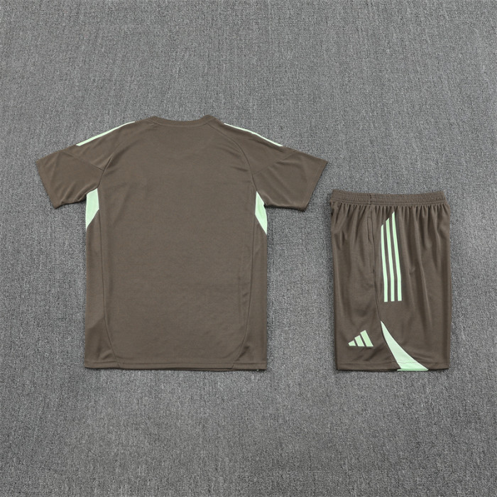 Real Madrid Training Tracksuits 25/26 Football Kit Soccer Jersey