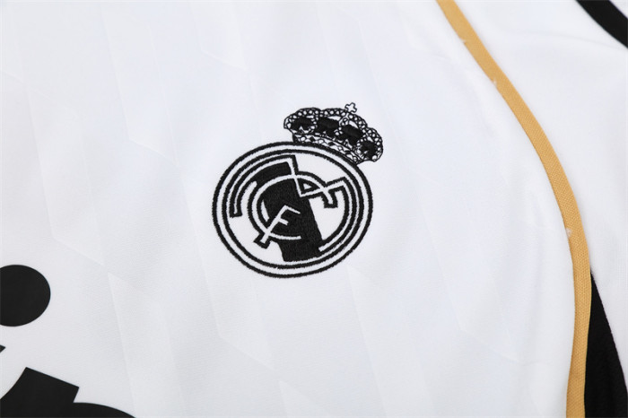 Retro Real Madrid Training Tracksuits 2011-12 Football Kit Soccer Jersey