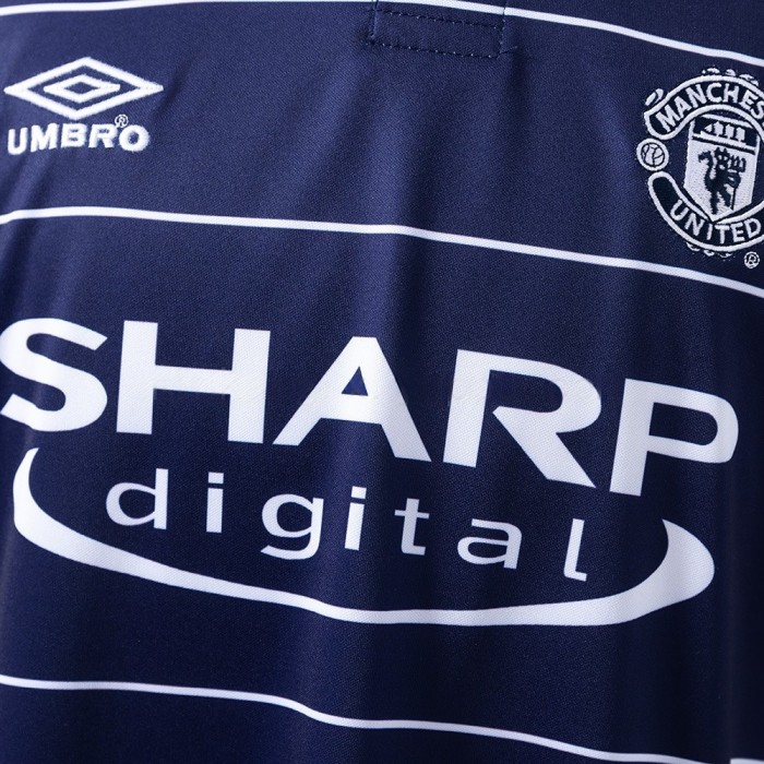 Man United Jersey 1999/00 Third Retro Kit