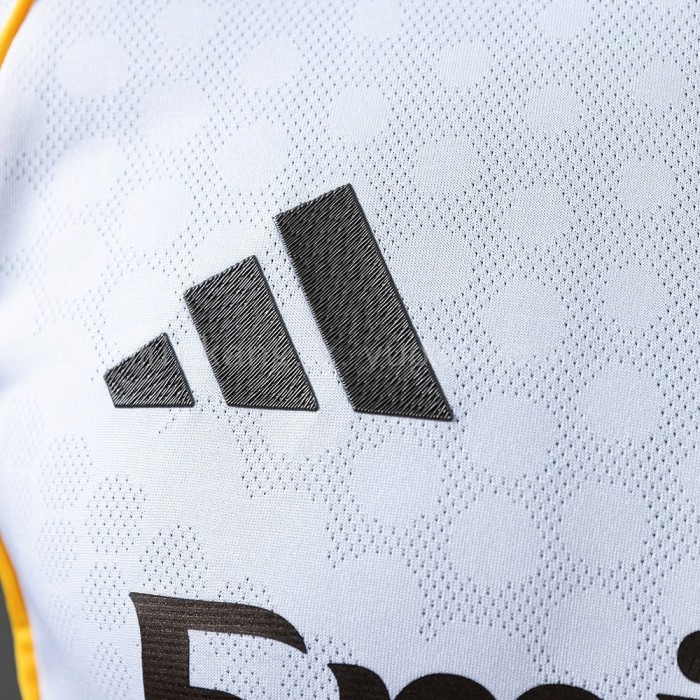 Real Madrid Jersey 25/26 Home Kit Player Version