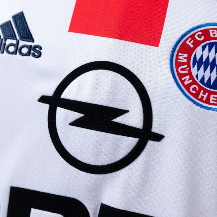 Bayern Munich Jersey 2000-02 Away Retro Football Kit