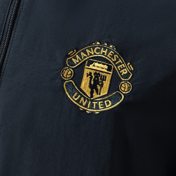 Manchester United Windbreaker 2025/26 Reversible Football Kit