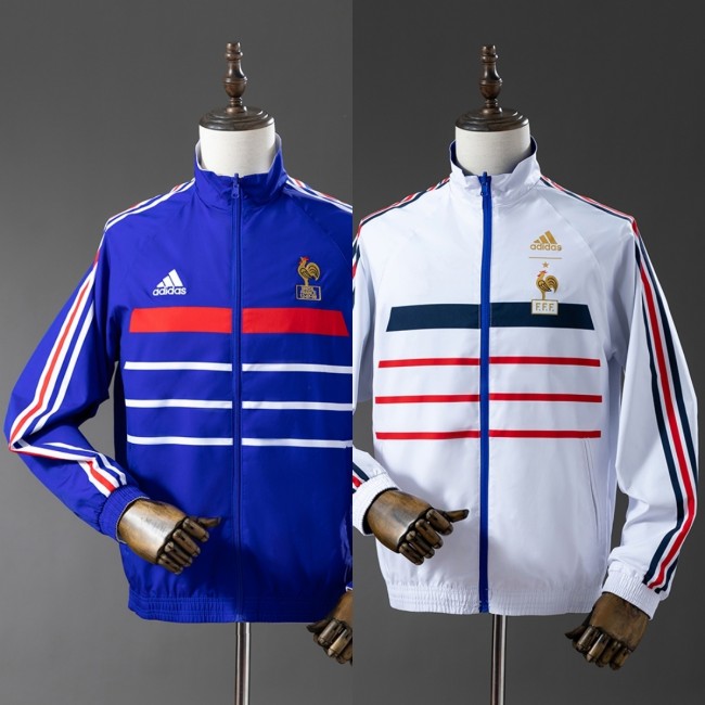 Japan Windbreaker 2025/26 Reversible Football Kit