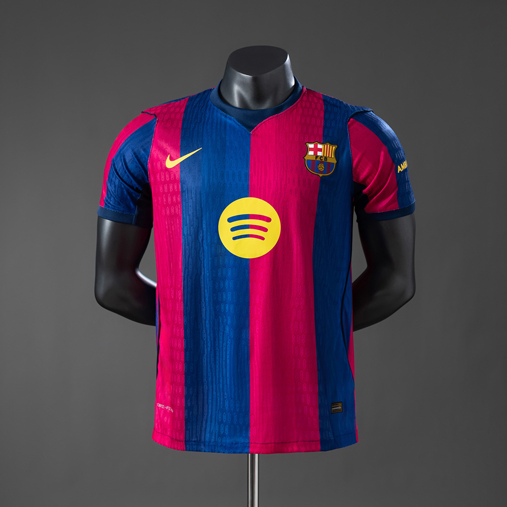 Barcelona Home 26-27