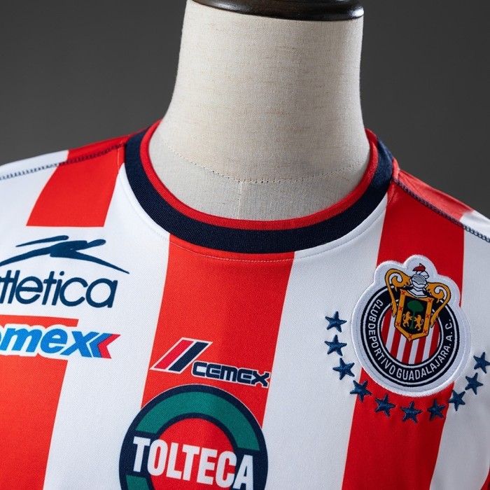 Retro Chivas Home Jersey 2002-2003 Football Kit Soccer Shirt
