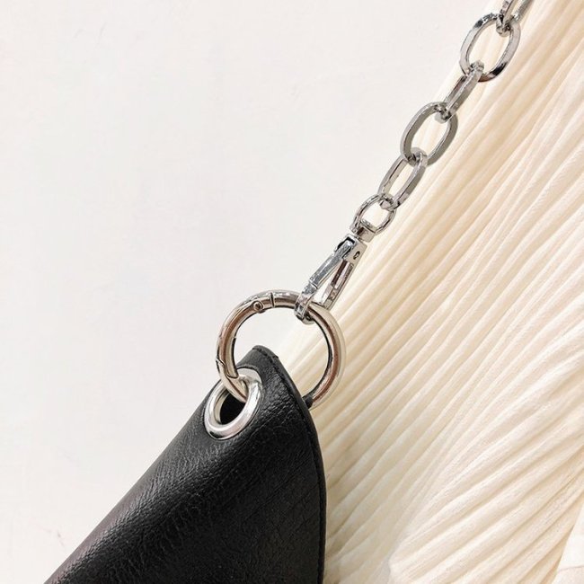 Wholesale Women Simple Style Metal Chain Large Capacity Shoulder Bag