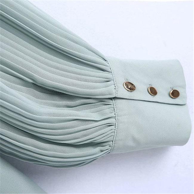Wholesale XS-L Women Vintage Solid Color Pleated Ruffle Bow Tie Blouse