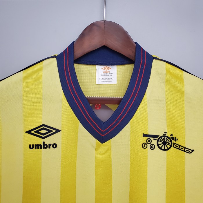 Retro 83/86 Arsenal away Soccer Jersey