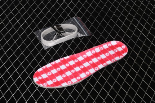 Concepts x NIKE DUNK Low Pro SB  Red Lobster  red lobster with full head layer 313170-661