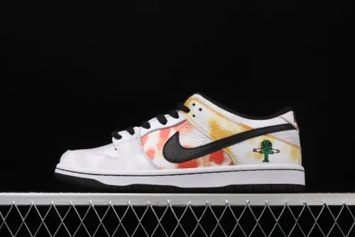 NIKE SB DUNK Low  Raygun  low-top casual air cushion shoes  alien embroidery  BQ6832-101,
