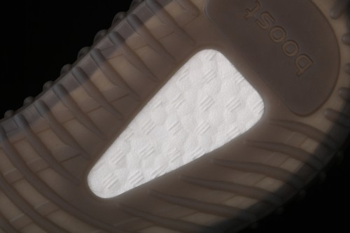 Adidas Yeezy 350 Boost V2  Ash Stone  GW0089 Darth Coconut 350 second generation hollowed-out volcanic lime powder color matching