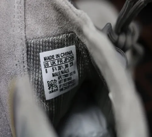 Adidas Yeezy Boost Basf 750  Glow In Dark  BB1840 Darth Kanaye Bushdi Night Light Gray original Xuanyuan the only real BASF explosion difference market in the whole network.