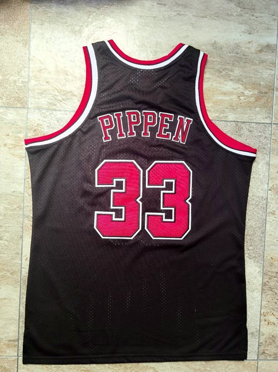 Men's Scottie Pippen Black Retro Classic Team Jersey