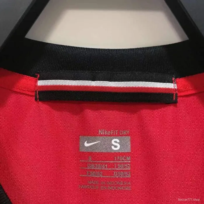 Retro 09/10 Manchester United Home Soccer Jersey