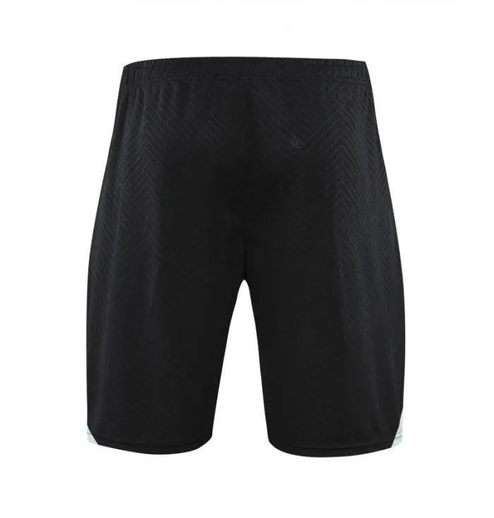 22/23 Liverpool F.C. White Jersey +Shorts