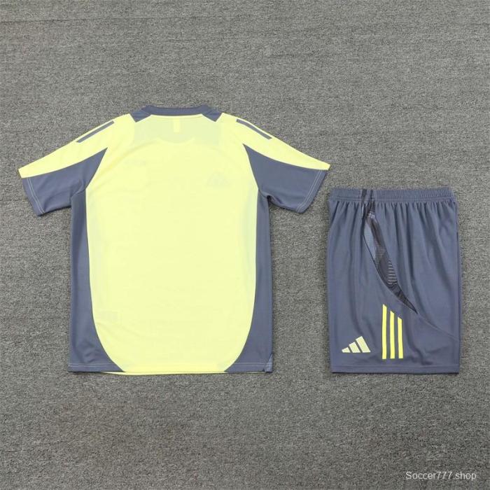 24/25 Juventus Yellow Short Sleeve Jersey+Shorts