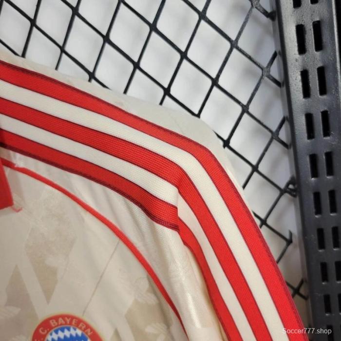 24/25 Retro Bayern Munich Long Sleeve