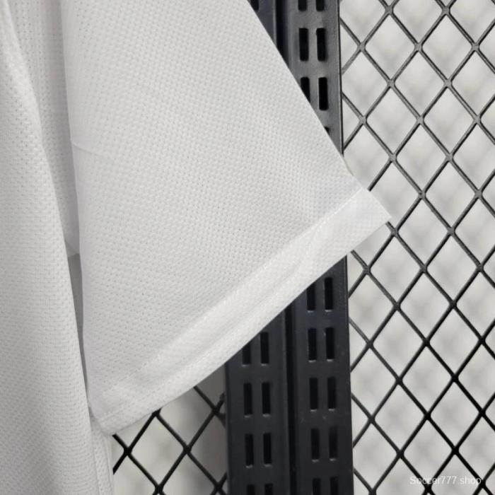 10/11 Retro Juventus Away Jersey