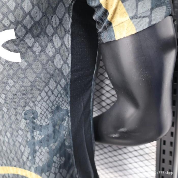 Player Version 25/26 Chelsea Bingx Black with Snake Pattern Design Jersey