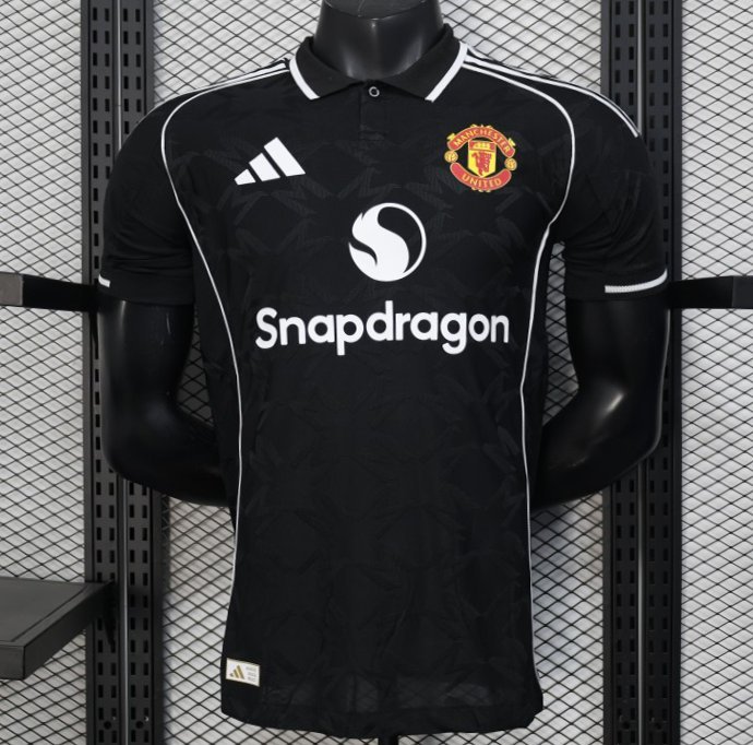 Player Version 25/26 Manchester United Black with Snapdragon Logo Design Jersey