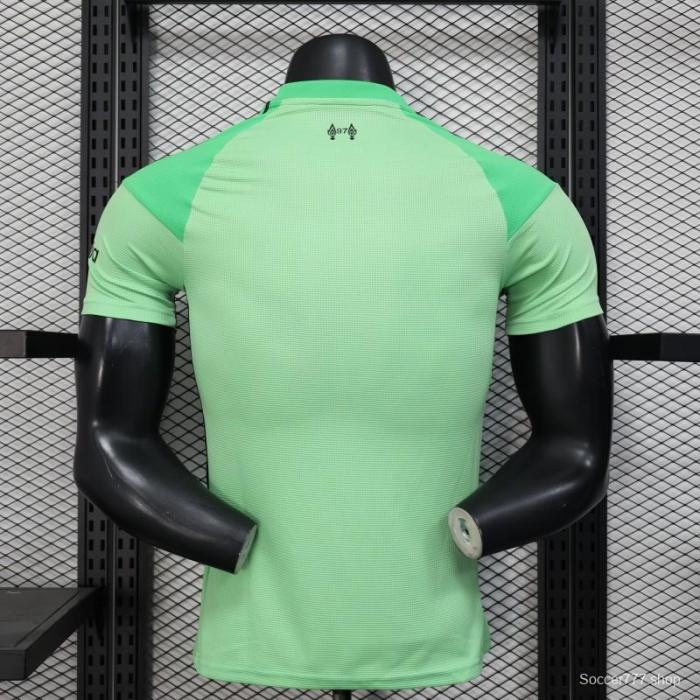Player Version 25/26 Liverpool Green Goalkeeper Jersey