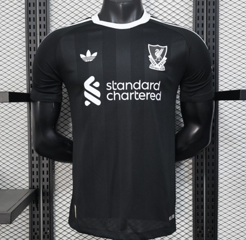 Player Version 25/26 Liverpool Black Goalkeeper Jersey