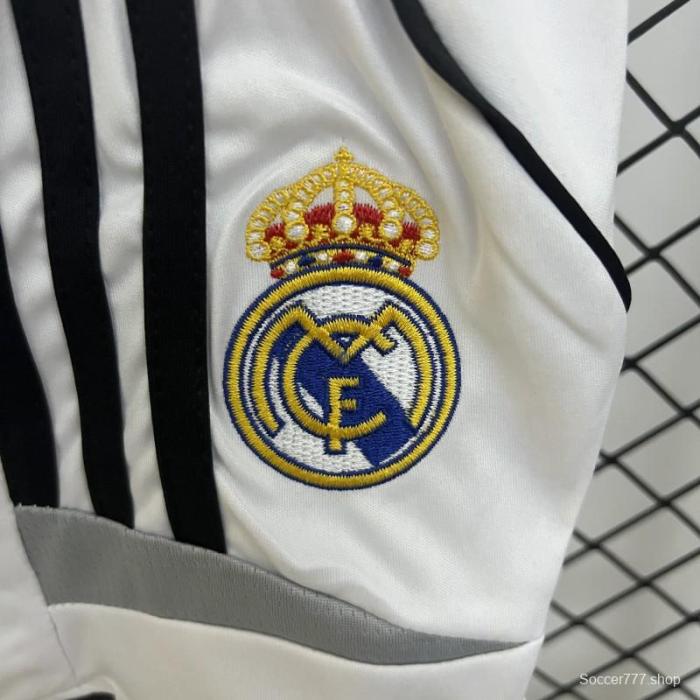 06/07 Kids Real Madrid Home Size 16-28 Jersey