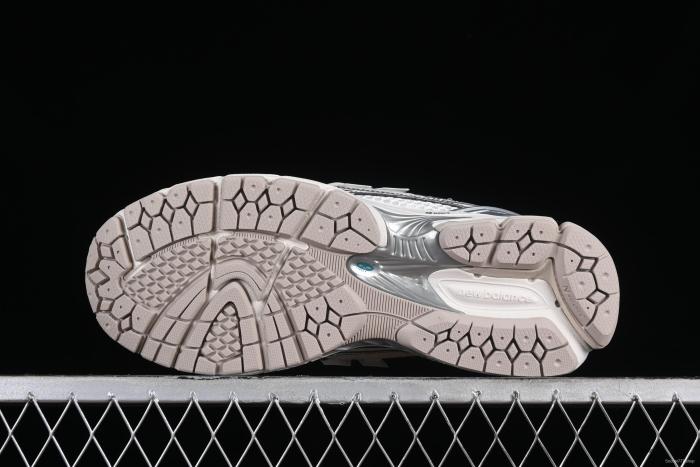 New Balance 1906 Series Retro Dad Style Casual Running Shoes - W1906REE