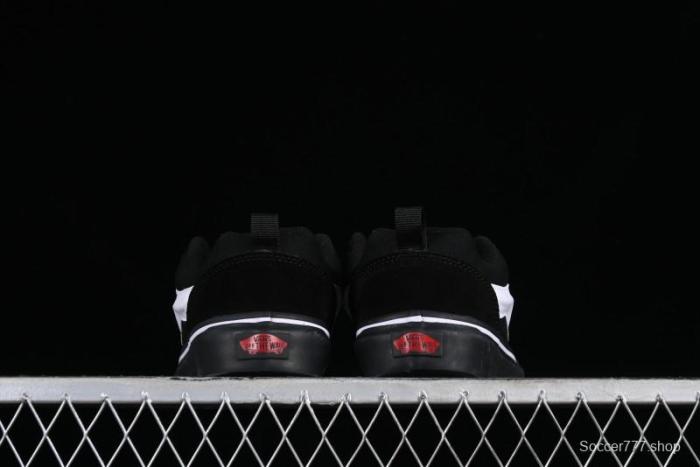 Vans Classics Knu Skool Retro Skate Shoes with Thickened Tongue and Oversized Toe - VN0009QCB9P