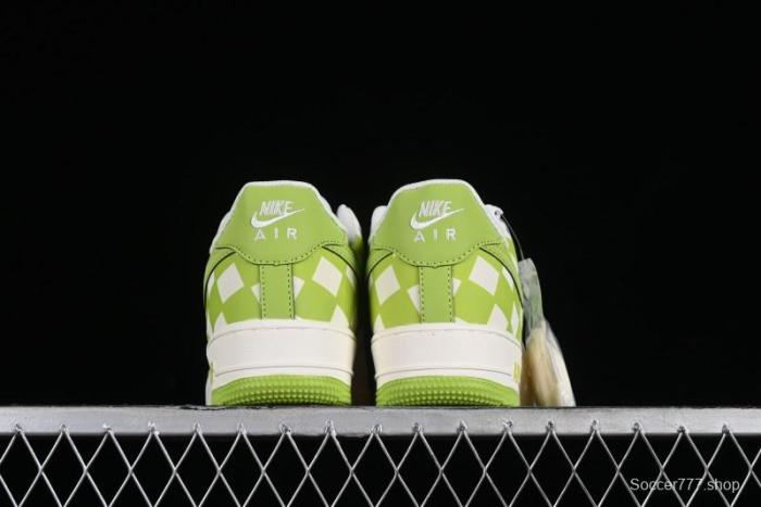 Nike Air Force 1 '07 Low Casual Sneakers in Pistachio Green - GZ5688-033