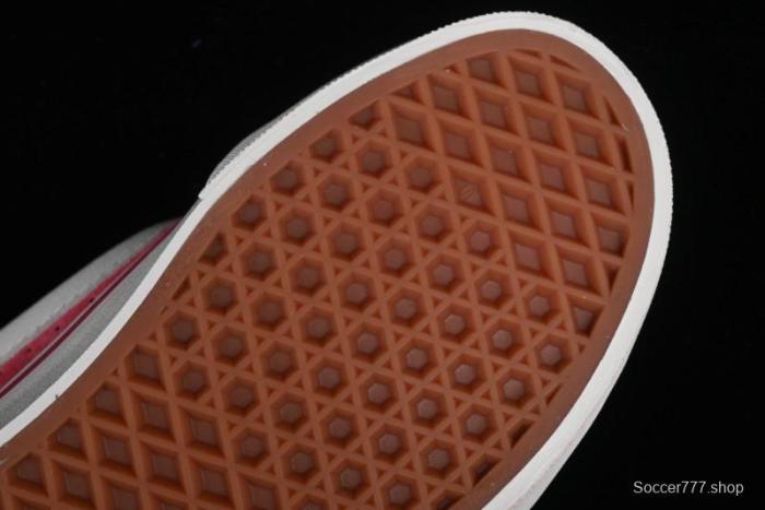 Vans Classics Knu Skool Retro Sneakers with Thick Tongue and Puffy Design - VN0009QCBJ1