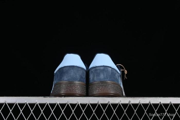 Adidas Handball Spezial Retro Casual Sneakers with Suede Upper and Classic Three Stripes - BD7633