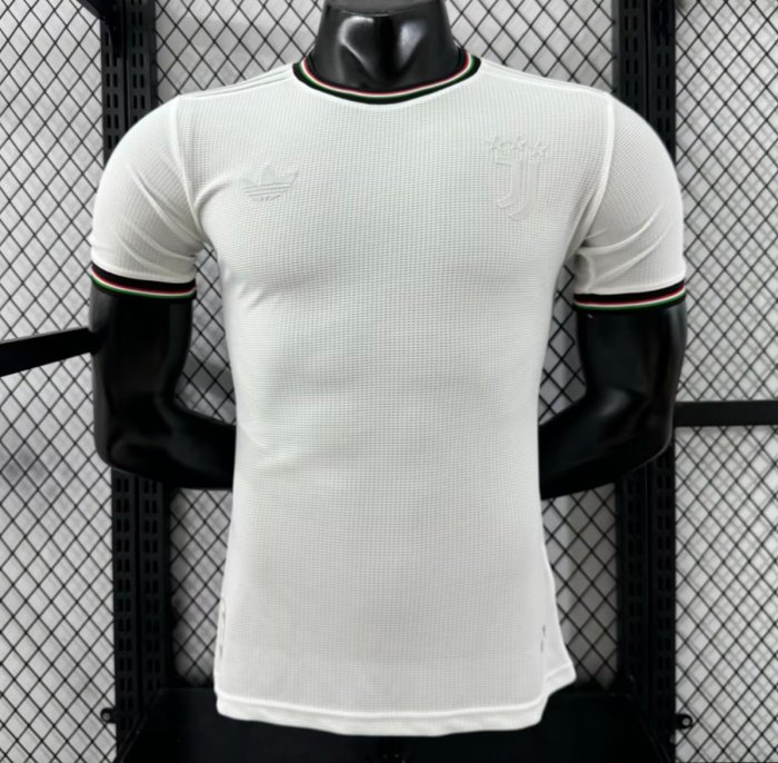 Player Version 25/26 Juventus WHITE Pre-Match Jersey