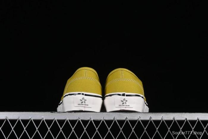 Kamiya Vulcanize Sneaker 23AW High-End Line Dissolved Yellow Canvas Shoes with Smiley Face Print Low-Top - M.C3
