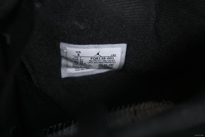 Nike Air Jordan 4 Retro  White Thunder  Basketball Shoes - FQ8138-001