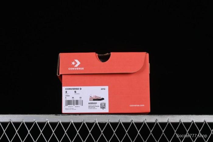 Converse Chuck 70s Low-Top Casual Sneakers with Black-Pink Chain Design - A09542C