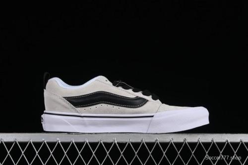 Vans Classics Knu Skool Retro Sneakers with Thick Tongue and Oversized Toe - VN0009QC02Y