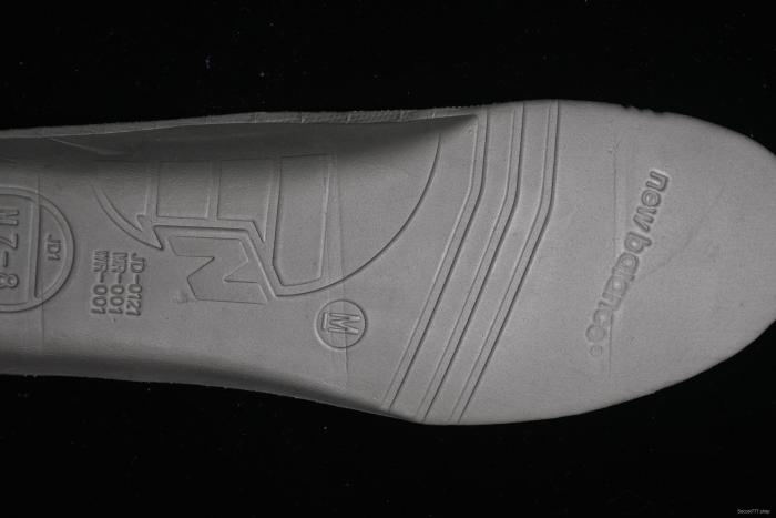 New Balance 1906 Series Retro Dad Style Casual Running Shoes - W1906REE