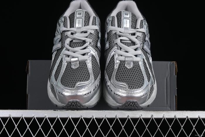 New Balance 1906 Series Retro Dad Style Casual Running Shoes - M1906REH