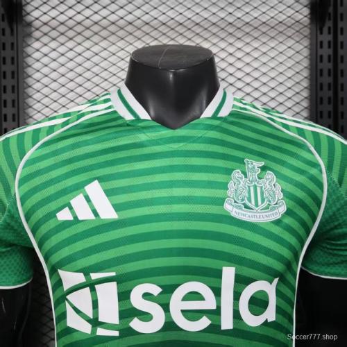 Player Version 25/26 Newcastle United Away Green Jersey