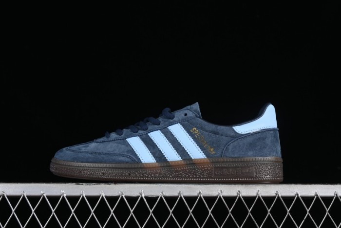 Adidas Handball Spezial Retro Casual Sneakers with Suede Upper and Classic Three Stripes - BD7633
