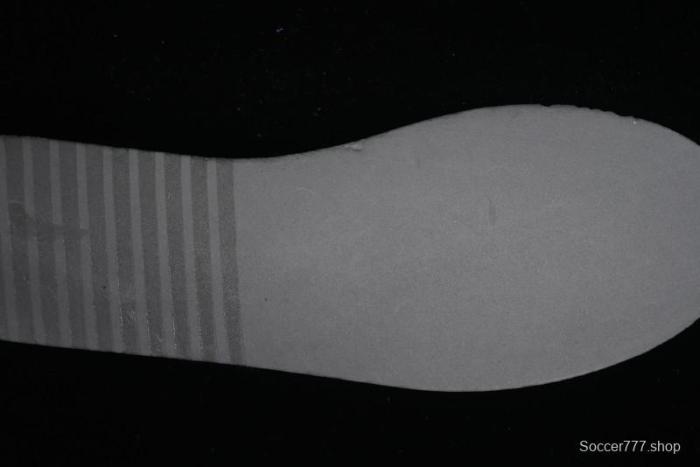 Nike SB Dunk Low Custom Collaboration Otomo Katsuhiro x Nike SB Dunk Low  Steamboy OST  - CT0856-102