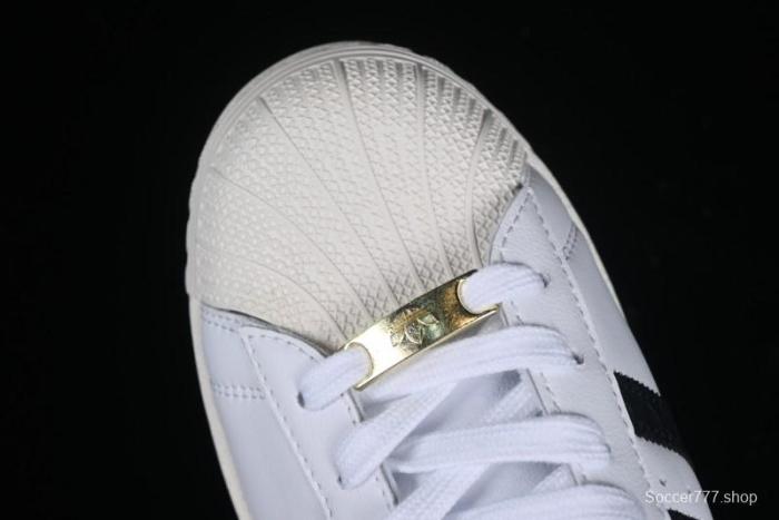 Adidas Originals Superstar Shell Toe Casual Sneakers - IF3637