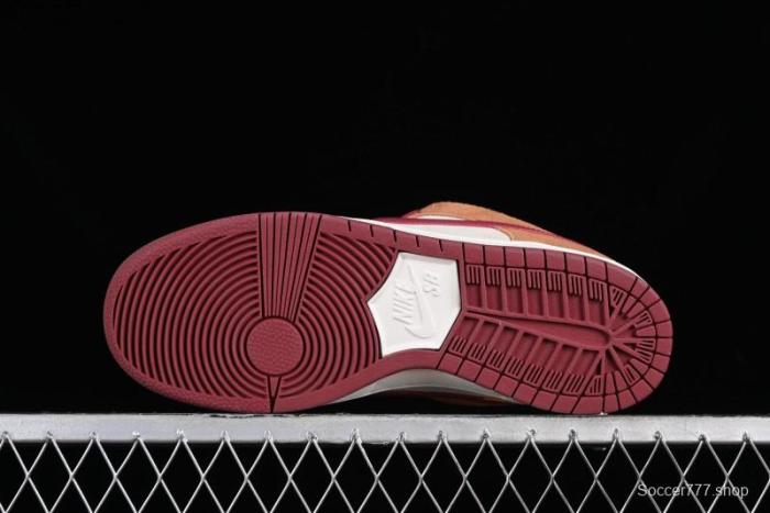 Nike SB Dunk Low Pro Brown Red Colorway SB Low Top Casual Skate Shoes - BQ6817-202 1