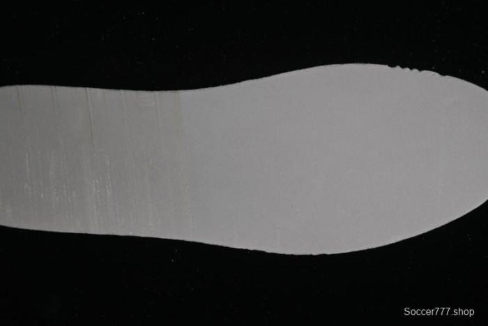 Supreme x Nike Dunk Low SB Casual Skate Shoes with Zoom Air Cushion - XD6188-034 1