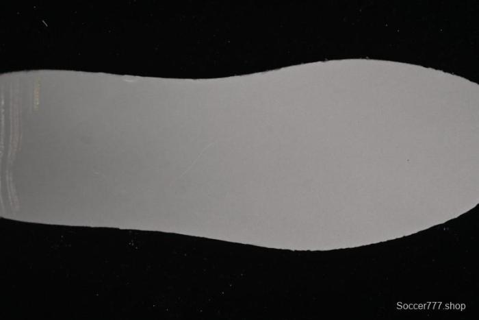 Nike SB Dunk Low Gucci Collaboration - Yellow Denim with Subtle Pattern and White Swoosh Anniversary High-End Custom Low-Top Casual Sneakers - SJ2068-273