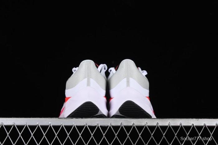 Nike Zoom Winflo 8 Breathable Mesh Running Shoes with Forefoot and Heel Zoom Air Cushion - CW3419-100 1