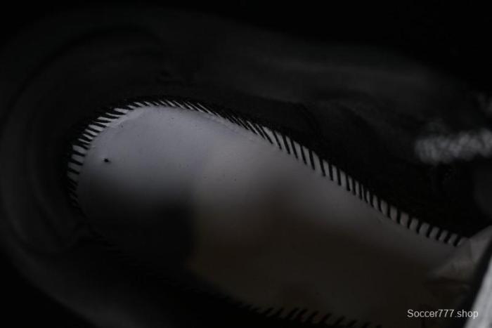 New Balance 1000 Series Retro Dad Style Low-Top Casual Running Sneakers - M1000AD1