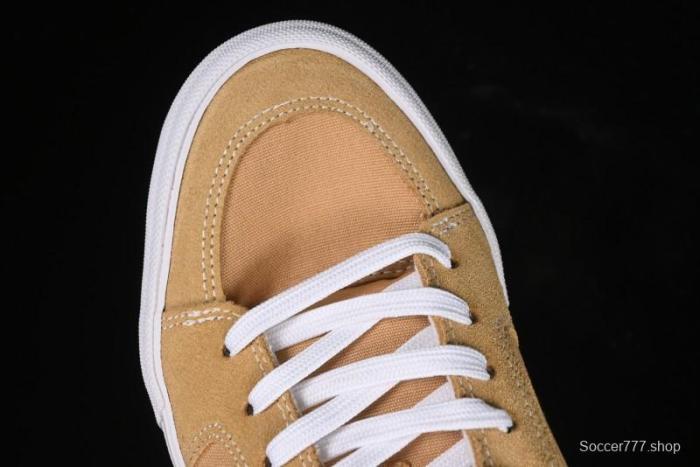 Vans Chukka Push Low-Top Skate Shoes in Beige with Slip-Resistant Sole - VN000CZW4MG
