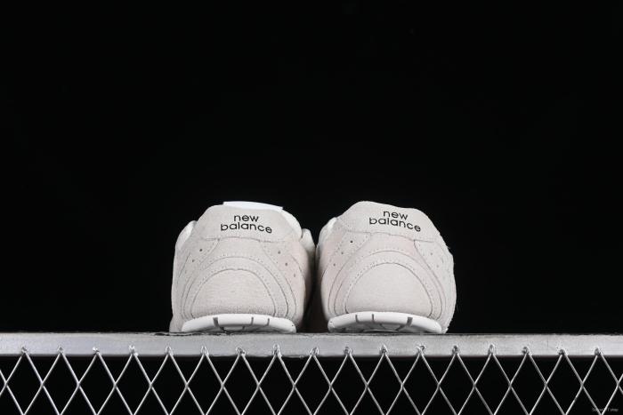 MiuMiu x New Balance 530 Low-Top Retro Casual Running Sneakers in White - 530